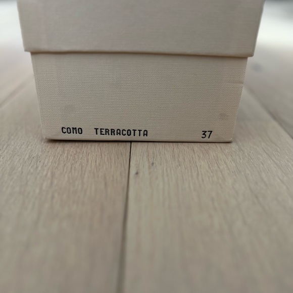 A Soliani Flats - Como - Terracotta - Picture 3 of 7